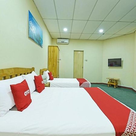 Oyo 90672 De Paradise Turtle Hotel Kerteh Ngoại thất bức ảnh