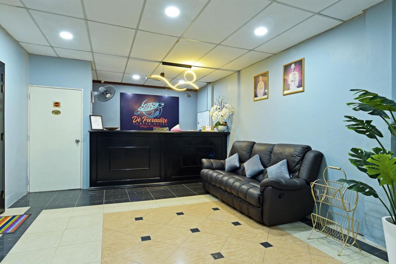 Oyo 90672 De Paradise Turtle Hotel Kerteh Ngoại thất bức ảnh