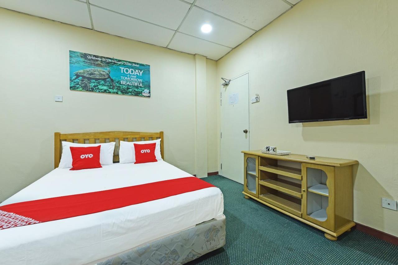 Oyo 90672 De Paradise Turtle Hotel Kerteh Ngoại thất bức ảnh